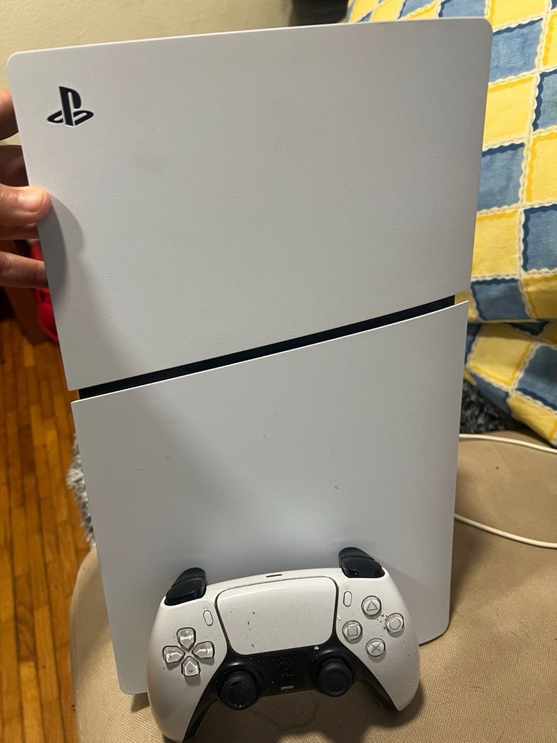 Playstation 5 Slim Blanca + 1 Año Garantía afbeelding 2