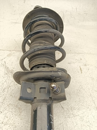 AMORTIGUADOR DELANTERO DERECHO MERCEDES-BENZ CLAS