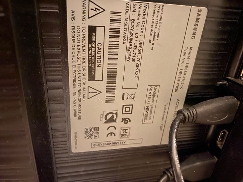TV Samsung UE65RU7025K 2019 Mancha Negra afbeelding 2
