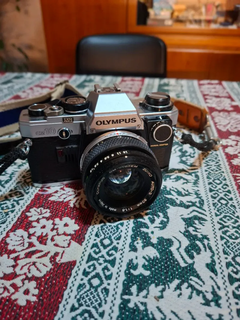 Cámara Olympus OM-10 Plateada afbeelding 2