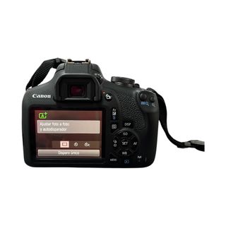 Cámara Canon EOS 2000D + Objetivo 18-55mm