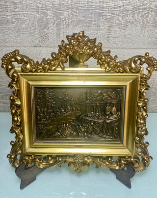 Pareja cuadros barrocos dorados. Cornucopia