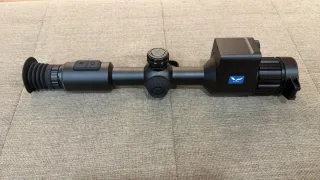 Visor nocturno Falcon Dark 1, nuevo sin usar.