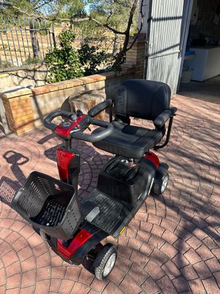 Silla Eléctrica Merlin 2023 Negra/Roja