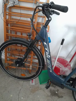 Bicicleta Eléctrica Gris