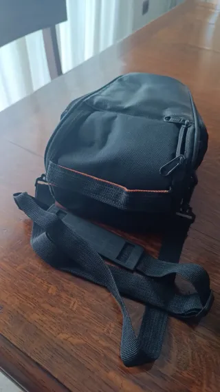 Funda para cámara compacta negra