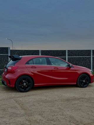 Mercedes Clase A A180 2013 144.000km CarPlay Cámar