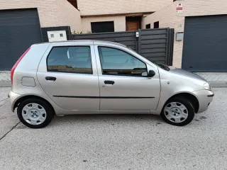 FIAT PUNTO 1.2 60000 KLM.
