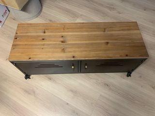 Mesa centro madera y metal con ruedas