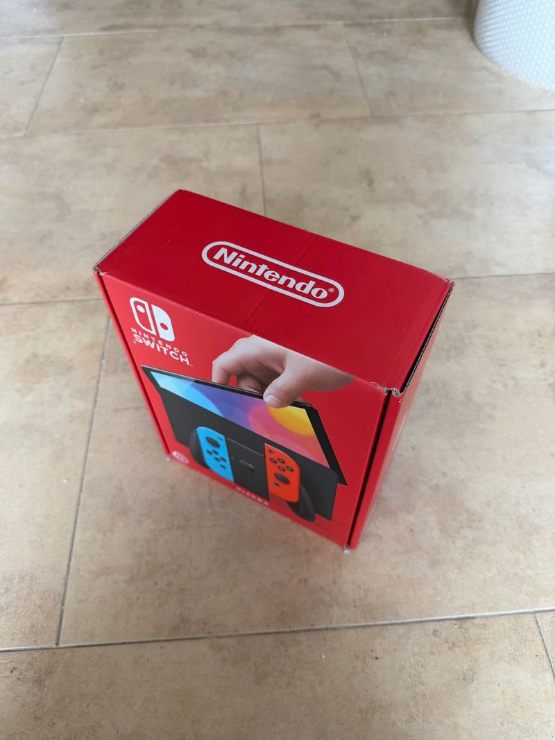 Nintendo Switch OLED afbeelding 2