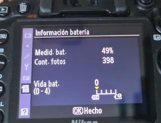 Cámara Nikon D7000 + 18-105mm + macro + mando