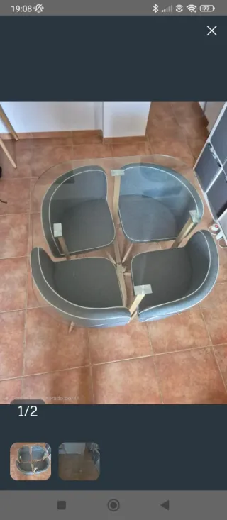 Mesa cristal redonda con 4 sillas tapizadas