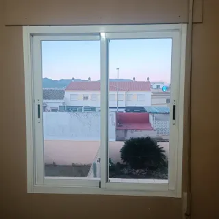 7 Ventanas de aluminio de casa