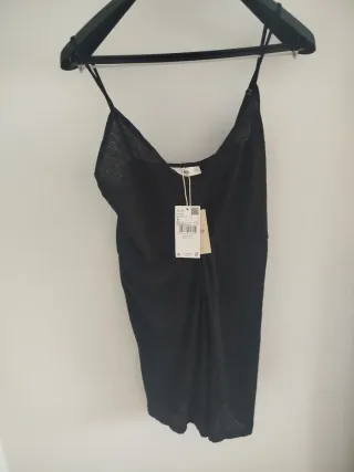 1 Chaqueta, 1 mono largo y 1 mono corto de Mango.