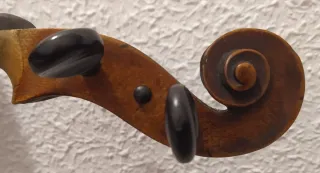 Violín antiguo
