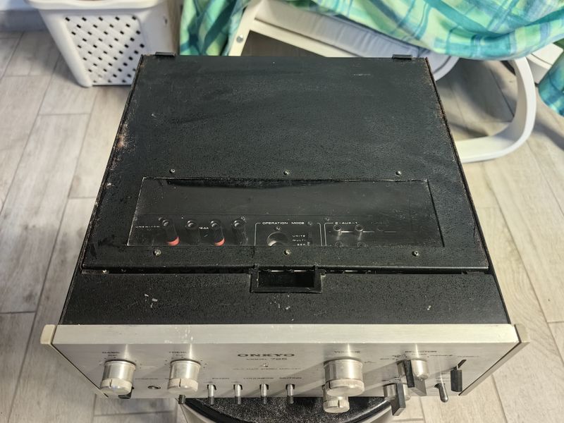 Amplificador Vintage Onkyo Integra 725 hifi afbeelding 2