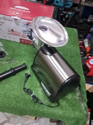 Tritacarne elettrico Herenthal 1400W