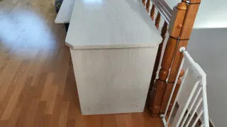 Mesa ordenador con bandeja extraíble