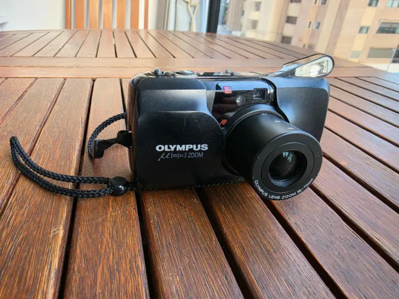 Cámara Olympus Mju Zoom 35-70mm Negra afbeelding 2