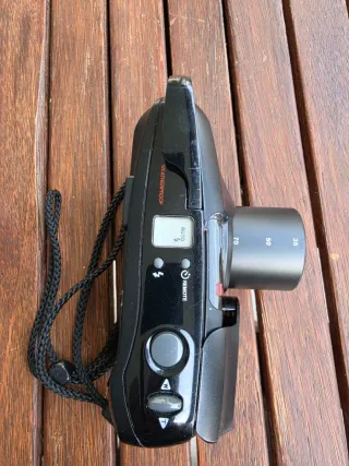 Cámara Olympus Mju Zoom 35-70mm Negra