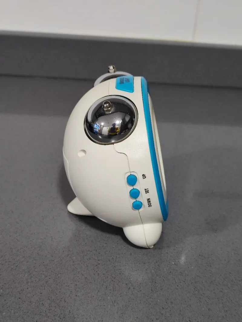 Reloj despertador digital Daewoo afbeelding 3