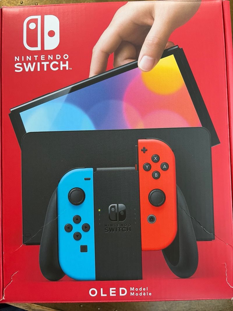 Nintendo Switch OLED + Mario Kart 8 Deluxe afbeelding 3