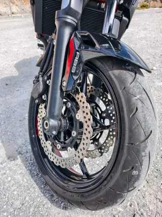 Kawasaki Z650 2025 - 1.600 km