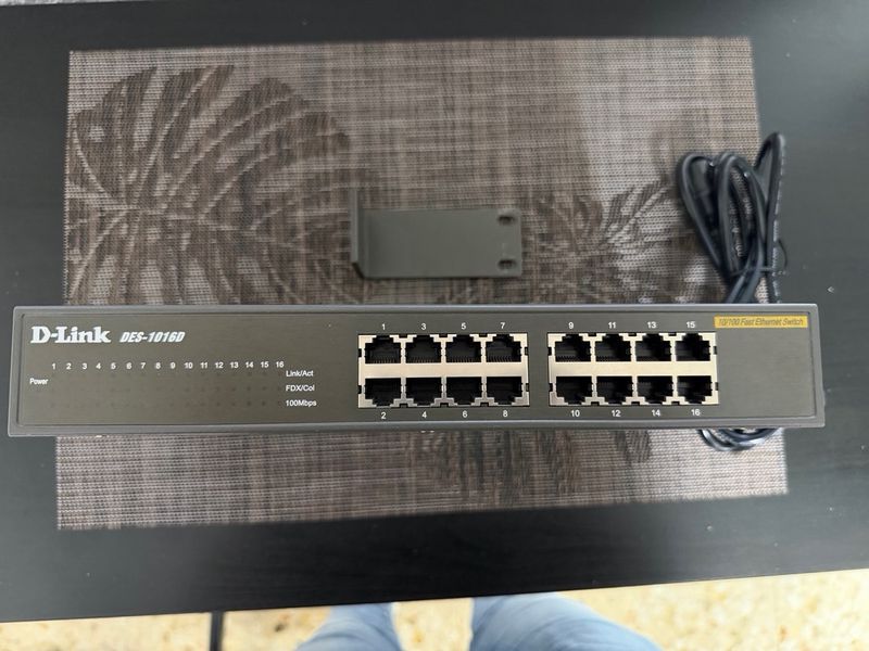 Switch D-Link DES-1016D 16 Puertos afbeelding 3