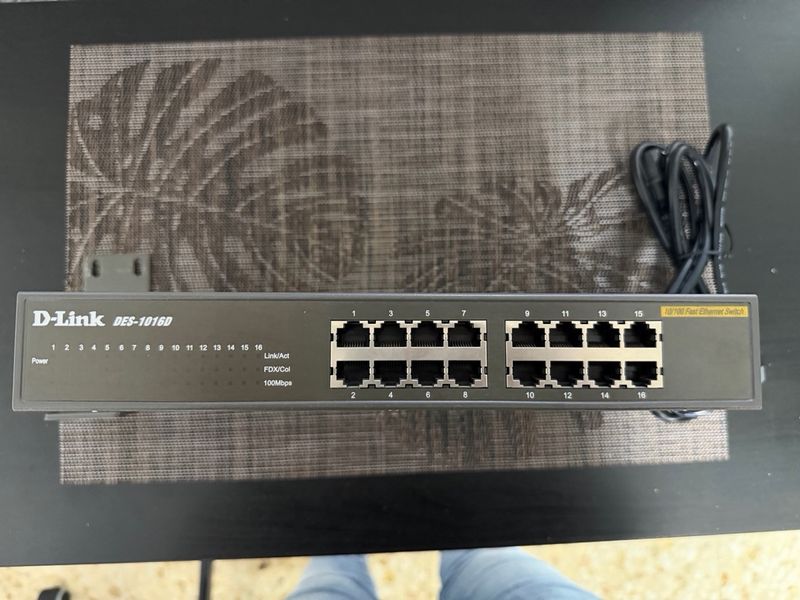 Switch D-Link DES-1016D 16 Puertos afbeelding 4