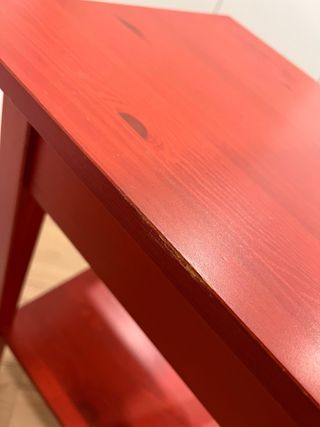 Mesita de noche roja Ikea
