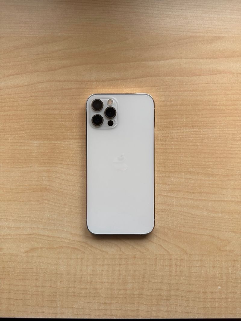 iPhone 12 Pro Silver (128GB) afbeelding 4