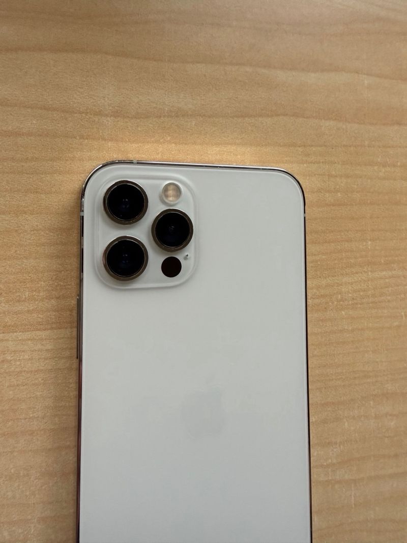 iPhone 12 Pro Silver (128GB) afbeelding 5