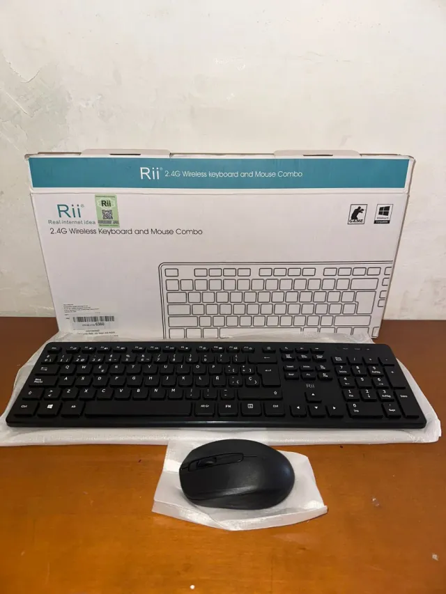 Teclado y Ratón Inalámbrico Rii 2.4G