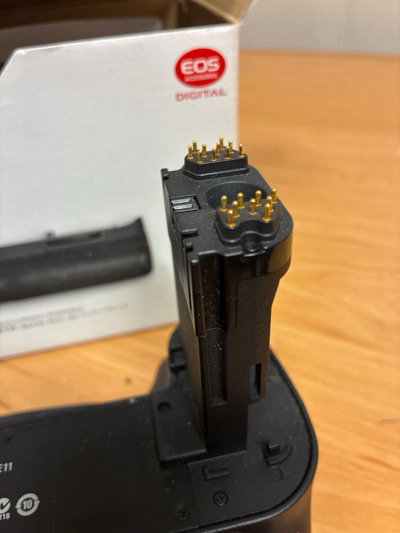 Canon BG-E11 Battery Grip afbeelding 4