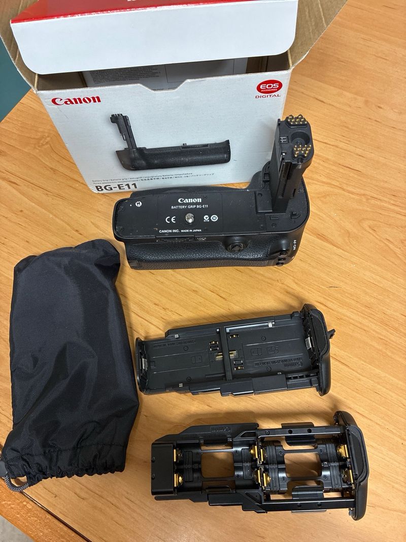 Canon BG-E11 Battery Grip afbeelding 6