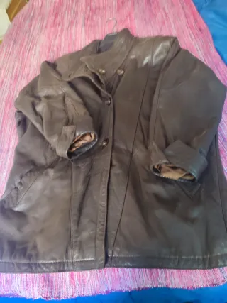 Chaquetón de cuero mujer