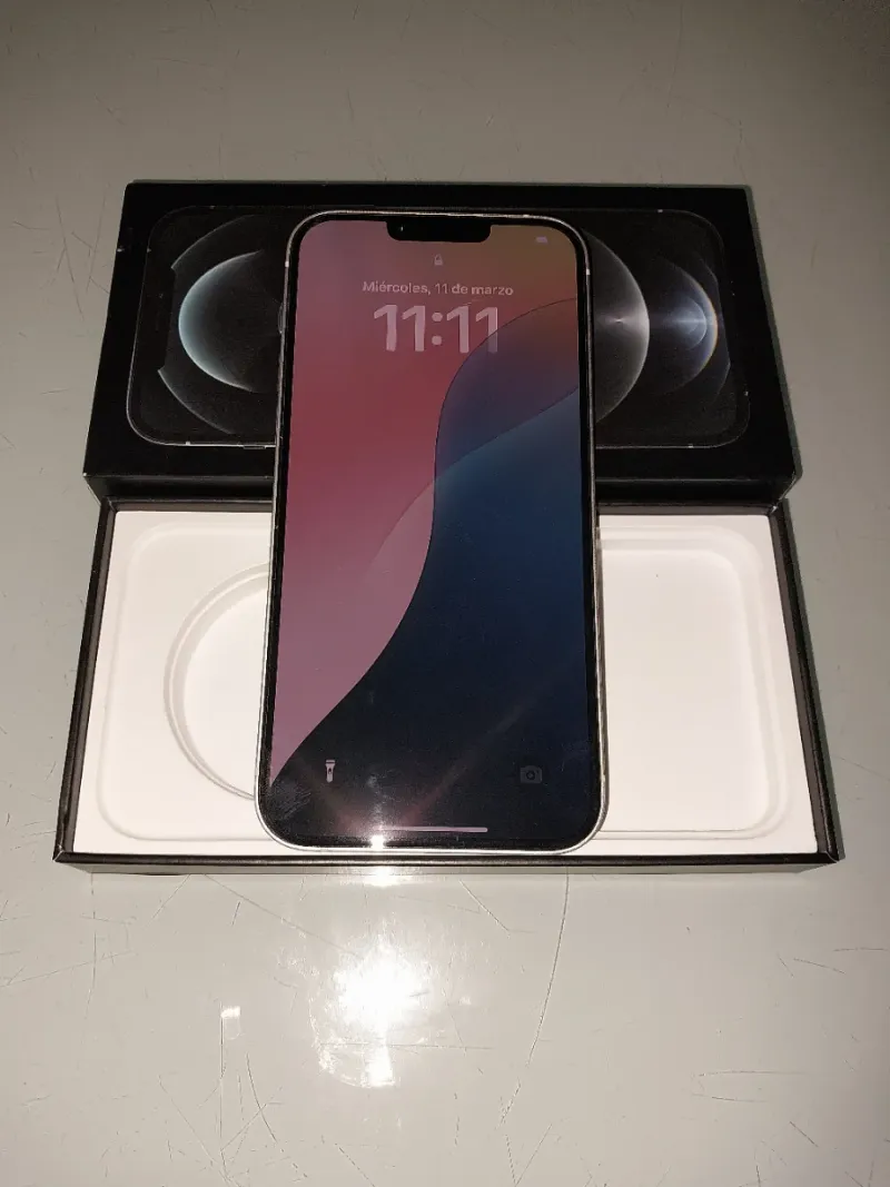 iPhone 14 Plus