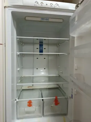 Nevera blanca Indesit