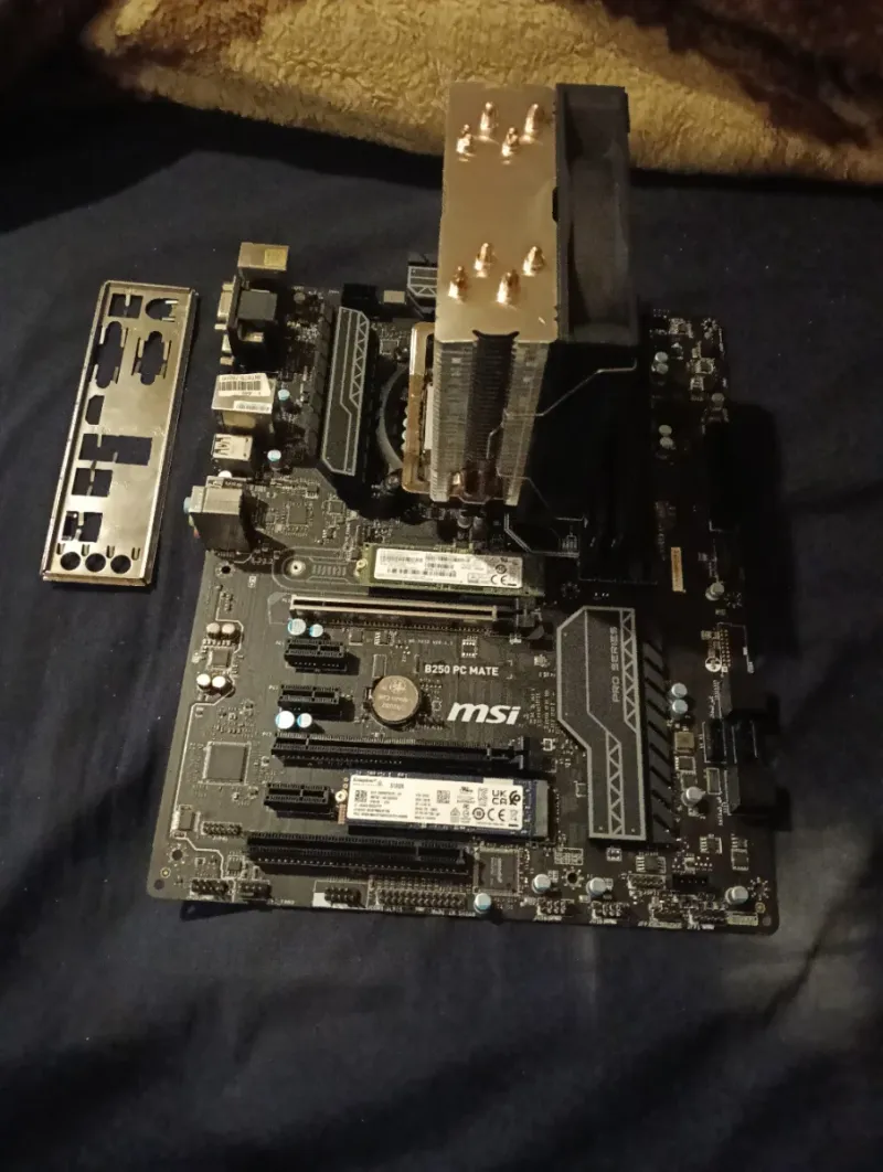 Placa Base MSI B250 PC Mate ATX + inter I5 7400 afbeelding 5
