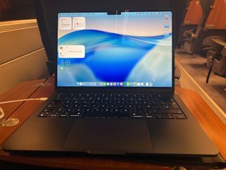 MacBook Air 13 M3 8GB 256GB 2024
