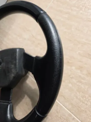 Volante Renault 19 / Clio Negro