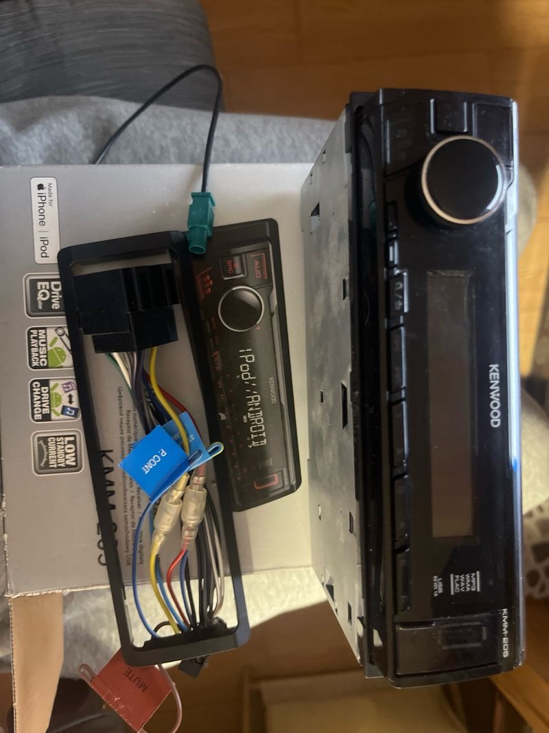 Radio para coche Kenwood nueva afbeelding 2
