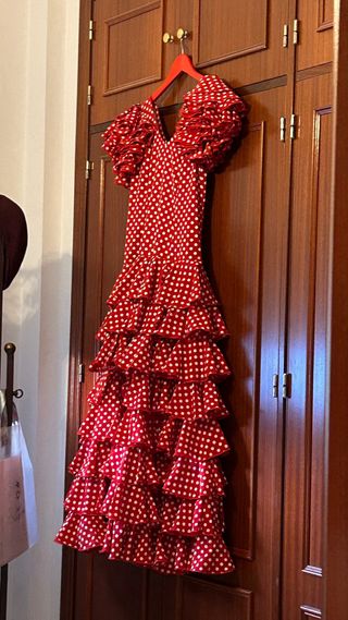 Traje de gitana lunares rojo T40/42. Hecho a mano