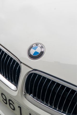 BMW 320 2011
