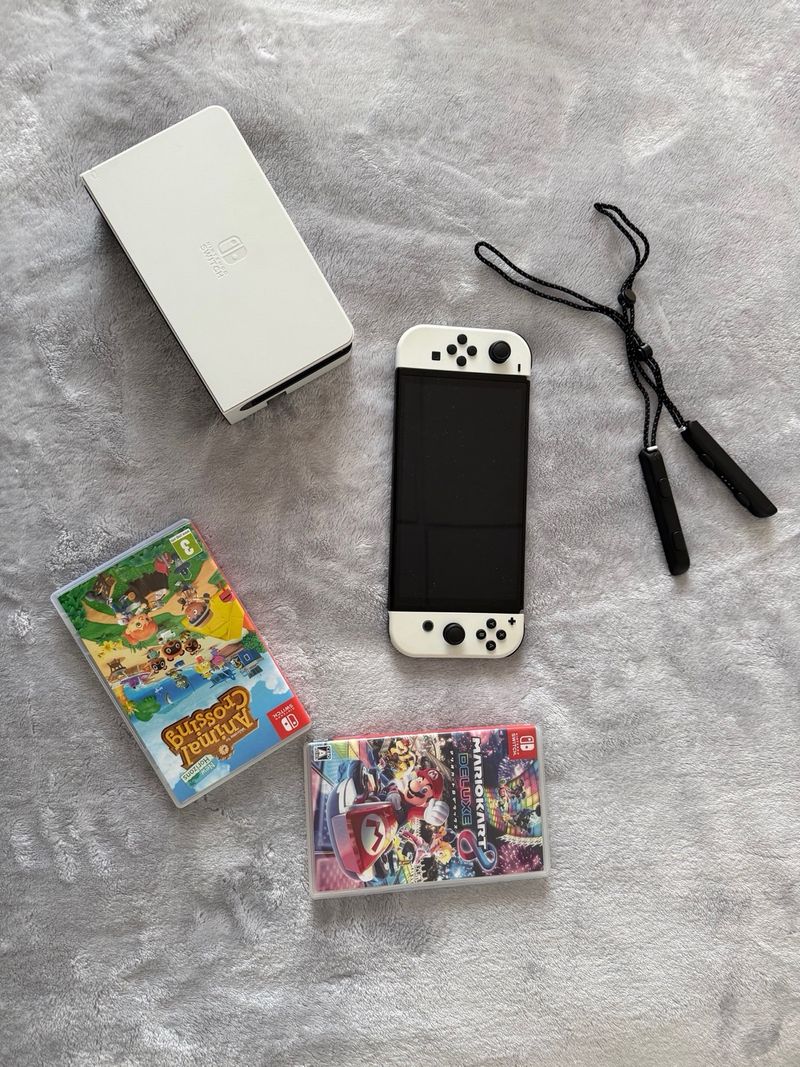 Nintendo Switch OLED Blanca + Juegos afbeelding 2