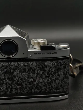 Cámara analógica Miranda Sensomat RE + 50mm f1.8
