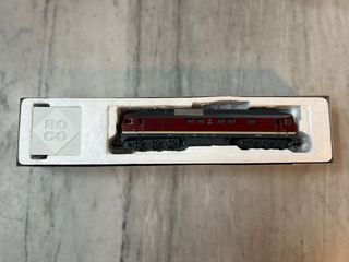 Locomotora Roco 132 353-4