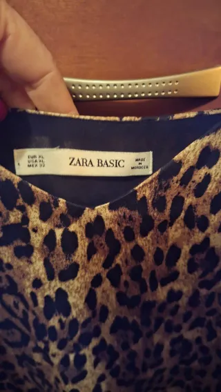 Top Zara Estampado Animal Negro y Marrón
