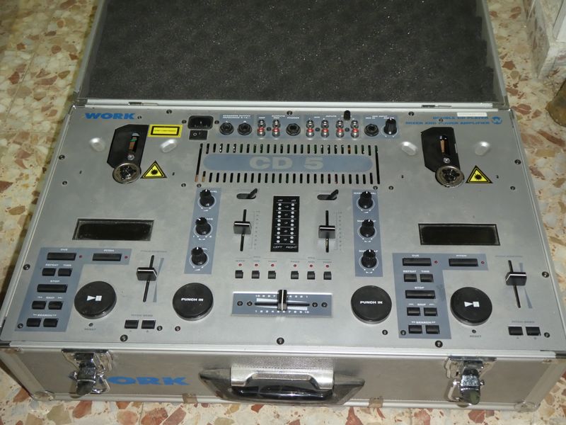 Equipo DJ WORK CD 5