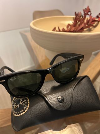 Gafas de Sol Ray-Ban WAYFARER negras